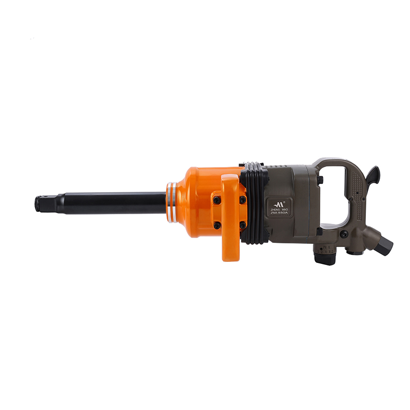How does the advantage of big wind cannon in torque output meet the loading and unloading needs of large and medium-sized vehicles and equipment?